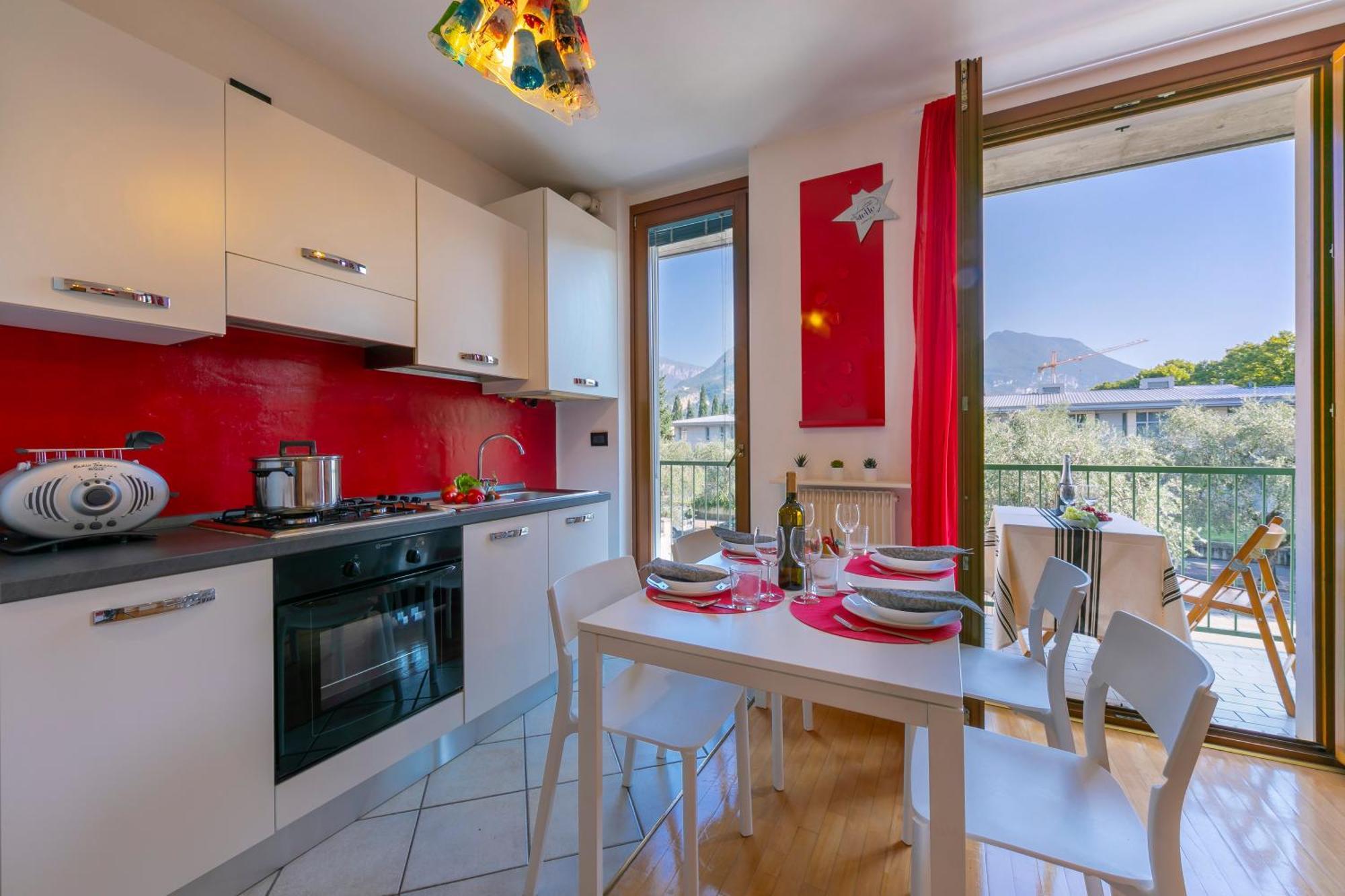 Claz House - Happy Rentals Riva del Garda Exterior photo